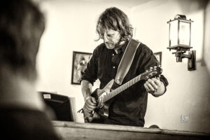 Photo: Kalle Kalima & Hayden Chisholm