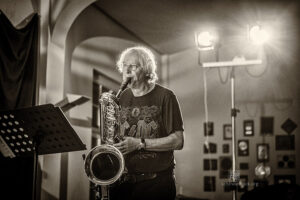 Deep Schrott (Dirk Raulf, Andreas Kaling, Jan Klare, Wollie Kaiser) - Photo: Frank Schindelbeck Jazzfotografie