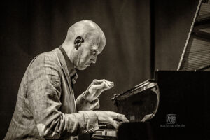 Frankfurt Jazz Trio (Cremer, Polziehn, Gjakonovski) - Foto by Frank Schindelbeck Jazzfotografie