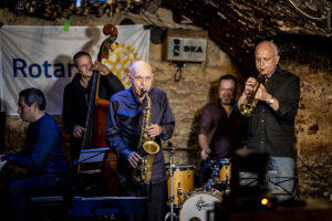 Cave 54 Session - Photo: Schindelbeck