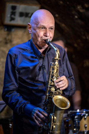 Cave 54 Session - Photo: Schindelbeck