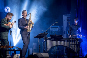 Erdmann, Ceccaldi, Hart - Photo: Schindelbeck