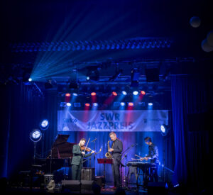 Erdmann, Ceccaldi, Hart - Photo: Schindelbeck