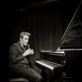 Alexander Hawkins Trio bei art.ist in Wiesbaden - Photo: Frank Schindelbeck Jazzfotografie