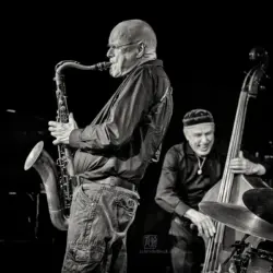New Conference Call - Gebhard Ullmann, Joe Fonda, Uwe Oberg, Dieter Ulrich - Konzert bei art.ist Wiesbaden 251119 - Foto: Frank Schindelbeck Jazzfotografie