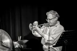 New Conference Call - Gebhard Ullmann, Joe Fonda, Uwe Oberg, Dieter Ulrich - Konzert bei art.ist Wiesbaden 251119 - Foto: Frank Schindelbeck Jazzfotografie