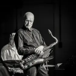 New Conference Call - Gebhard Ullmann, Joe Fonda, Uwe Oberg, Dieter Ulrich - Konzert bei art.ist Wiesbaden 251119 - Foto: Frank Schindelbeck Jazzfotografie