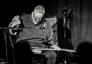 Fred Frith - Photo: Schindelbeck Fotografie